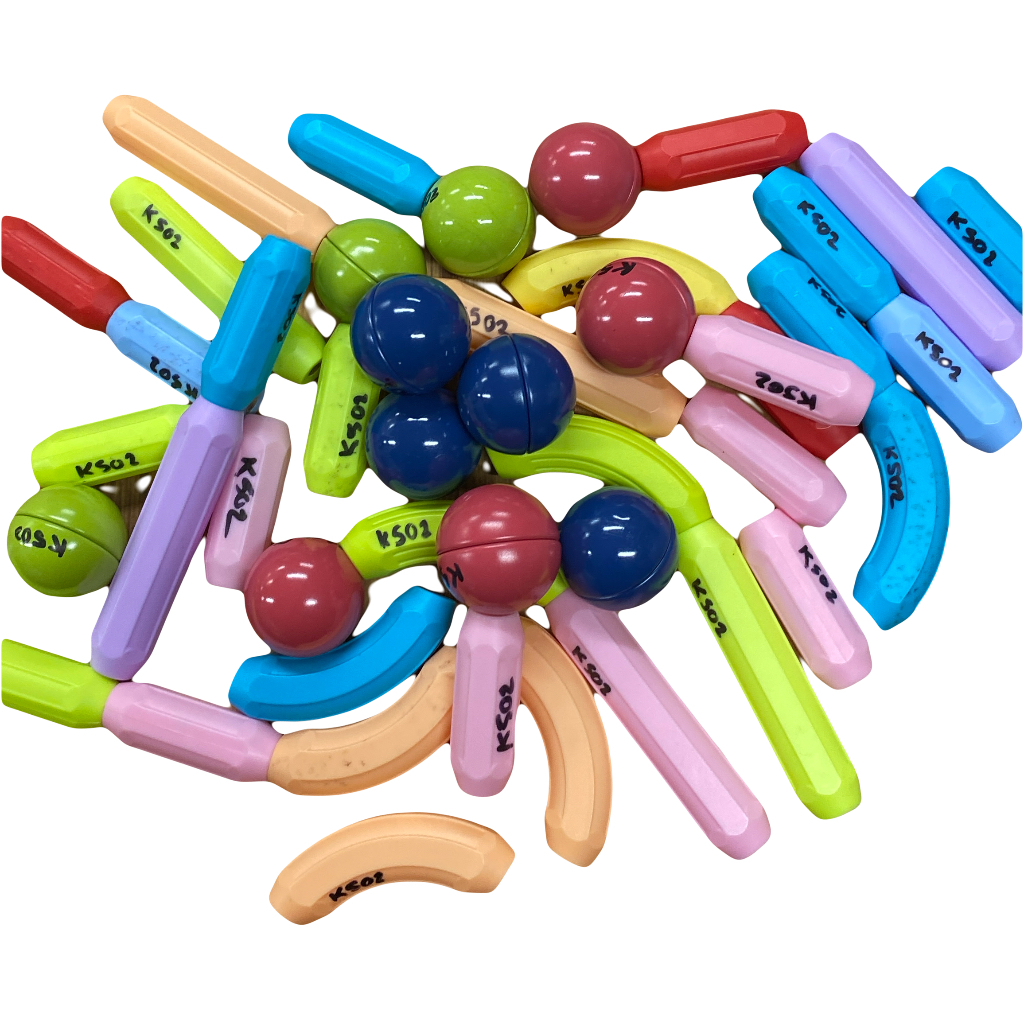 Colourful Magnetic Set