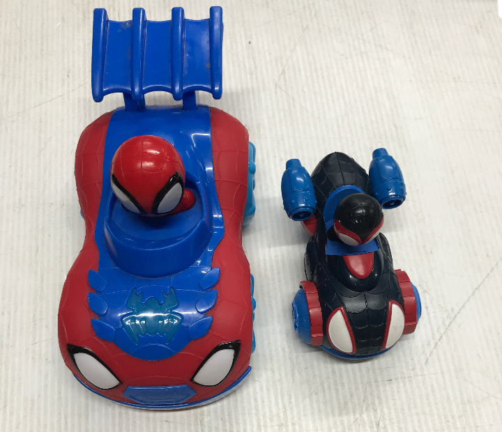 Red and Black Spiderman Car Set